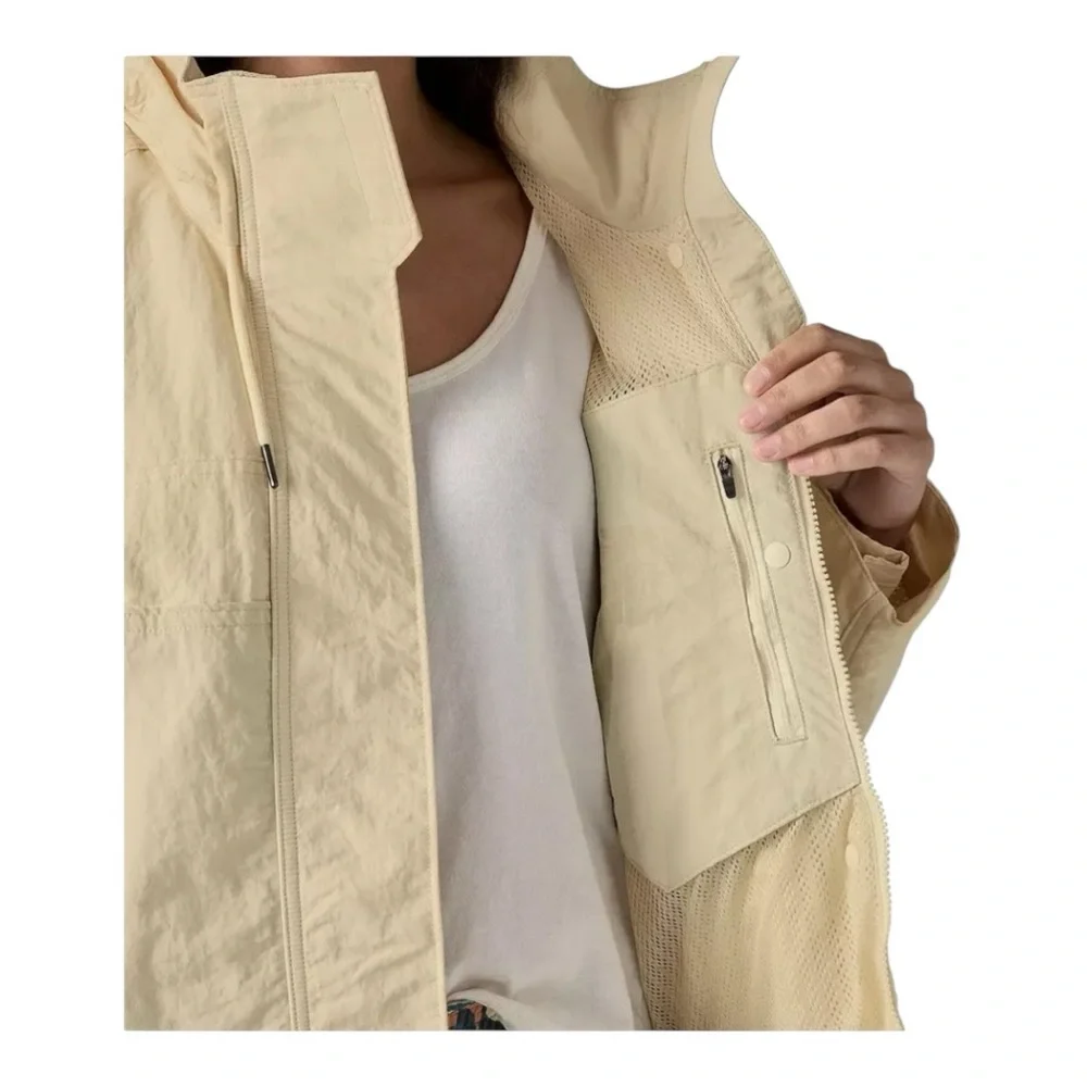 NOT FOR SALE Patagonia NWT Women's Skysail Jacket in Heartleaf Green size large - Picture 10 of 10